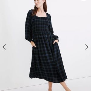 Madewell Lightspun Lucie Long-Sleeve Smocked Midi Dress in Livonia Plaid small